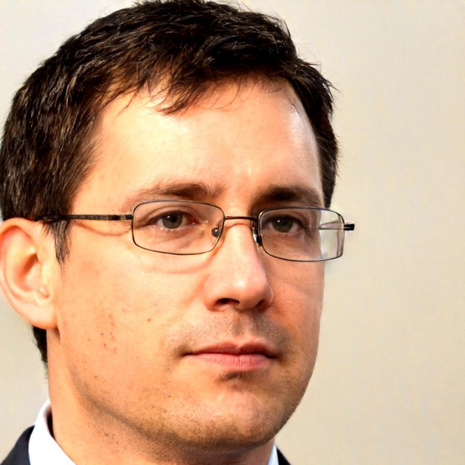 Dr. Michael Schneider, Leiter Corporate Finance
